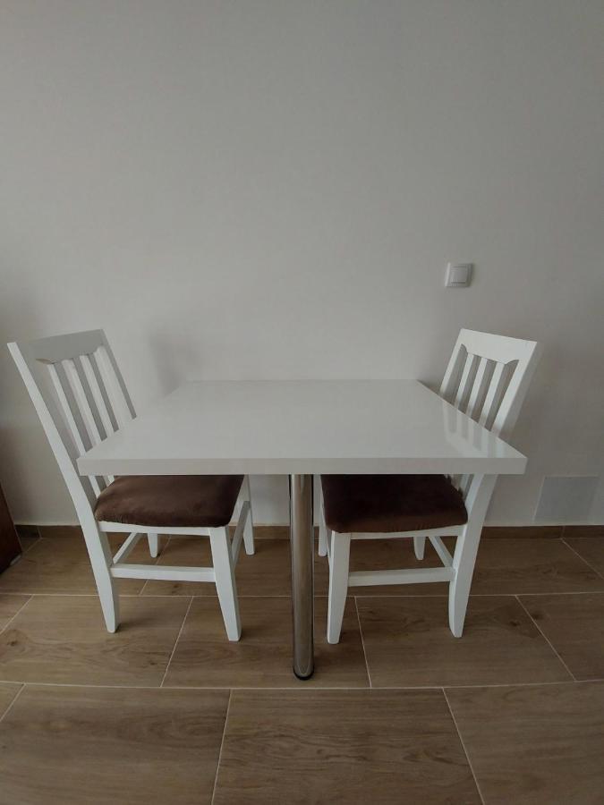 Ekskluziv Apartmani Paracin Luaran gambar