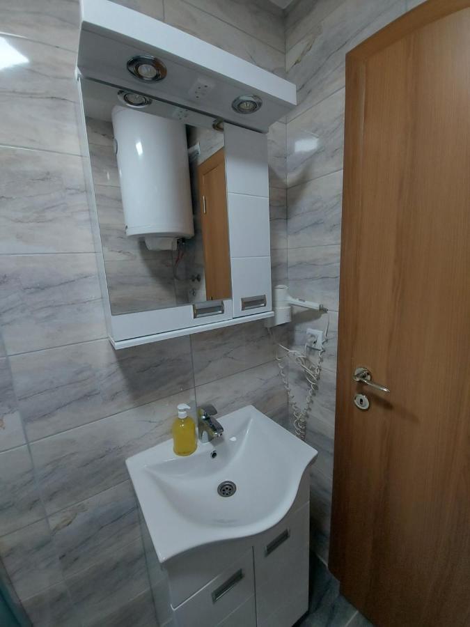 Ekskluziv Apartmani Paracin Luaran gambar