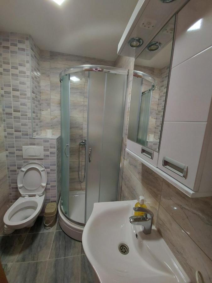 Ekskluziv Apartmani Paracin Luaran gambar